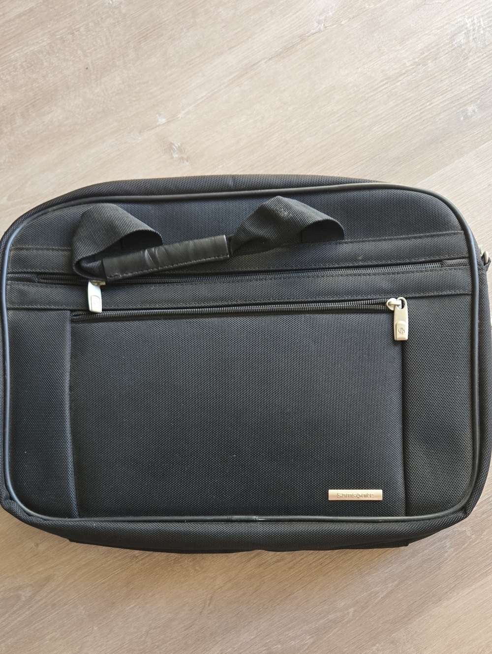 Black Samsonite Classic Business Laptop Briefcase